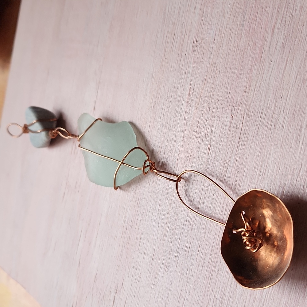 Handmade Suncatcher - Picture 2 of 6